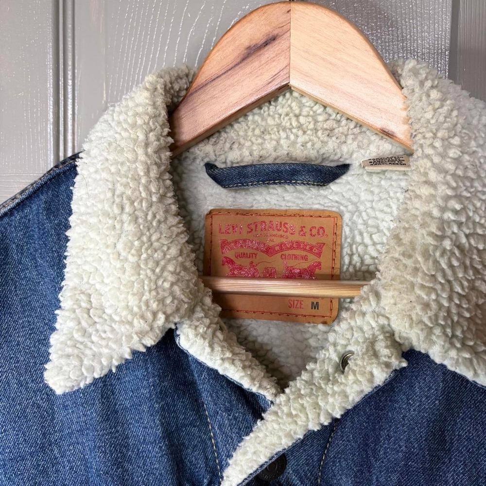 Levis Mens Blue Denim Sherpa Lined Trucker Jacket Medium Wash Size M - Picture 5 of 5
